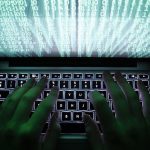 Escrocheriile online în SUA: O criză ignorată de victimele sale