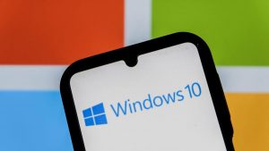 Microsoft prelungește gratuit Windows 10 până în 2027: O analiză a provocărilor Windows 11 și viitorul sistemelor de operare