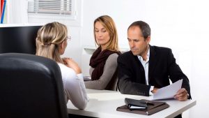 Diaspora Românească: Impactul Remitențelor Record și Schimbarea Dinamicii Economice