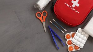 Trusa medicală de călătorie: Ghid complet pentru o pregătire optimă în fața problemelor de sănătate