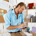 Evaluarea Fericirii la Locul de Muncă: Un Test de Personalitate Esențial pentru Viitorul Profesional