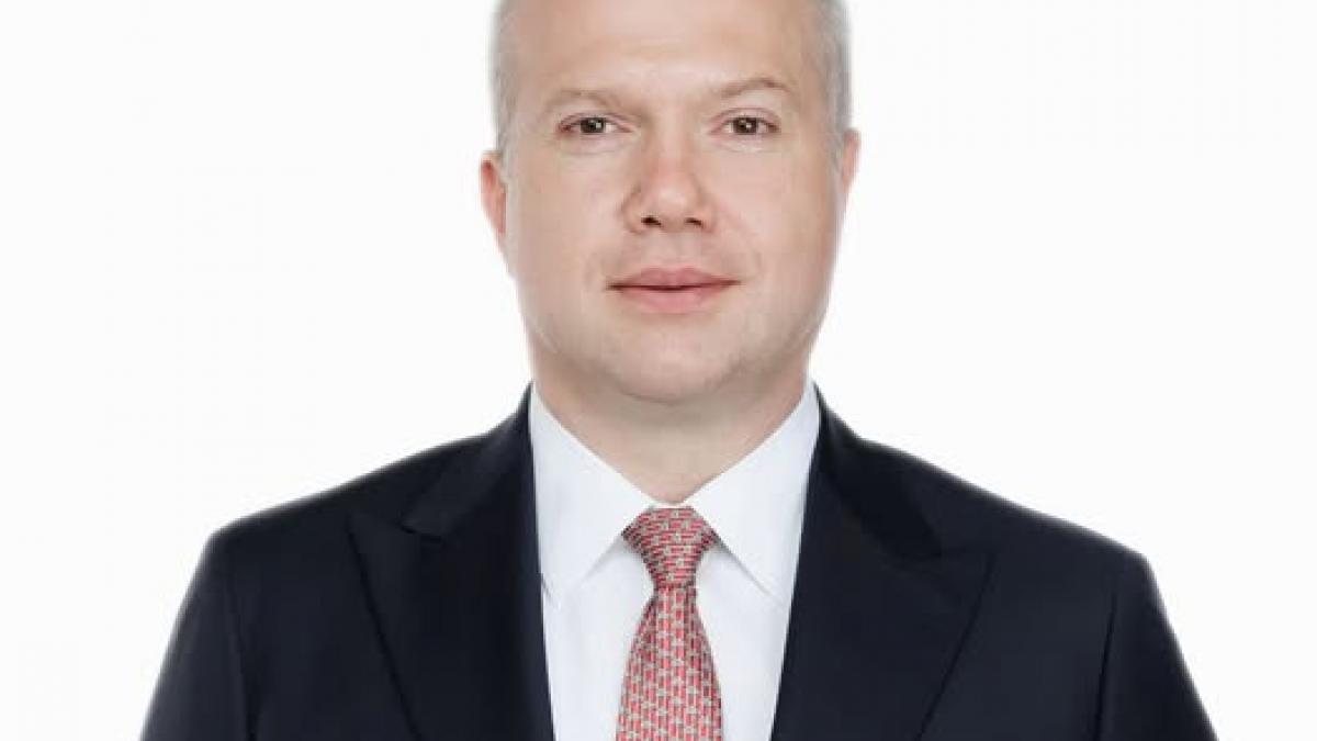 Ironia crizei politice românești: comentariile lui Ionuț Pucheanu și implicațiile acestora