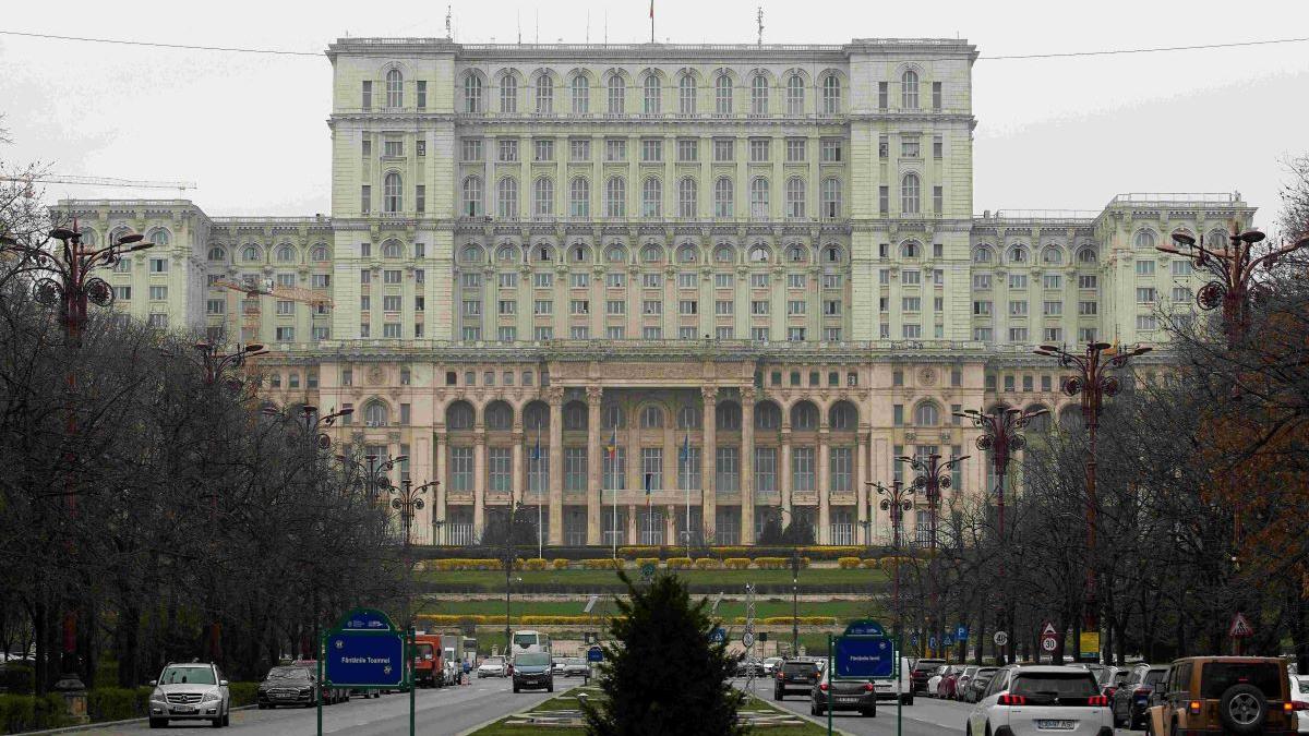 Revizuirea sistemului de vot al Camerei: Cât costă și ce implicații are pentru viitorul democrației în România