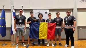 România Strălucește la Olimpiada de Informatică a Europei Centrale: Trei Medalii de Aur pentru O Nouă Generație de Genii