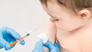 Criza vaccinurilor: Impactul lipsei unui vaccin esențial pentru copii în sistemul medical românesc
