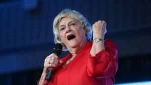 Răsturnare de situație în cazul morții fostei deputate Ann Widdecombe: Implicațiile unei eliberări controversate