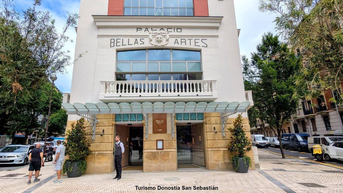 Transformarea istorică: Un cinematograf emblematic din Spania devine un hotel de lux