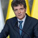 România în căutarea unui nou lider: Analiza convocării lui Nicușor Dan la Cotroceni
