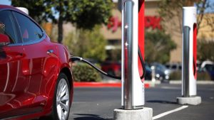 Transformarea verde a SRI: Cum agenția de informații se alătură luptei împotriva poluării prin electrificarea flotei auto