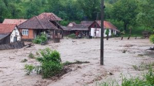 Inundații iminente în România: Ce trebuie să știm despre codul galben emis de hidrologi