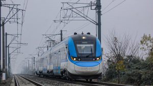 Întârzierea trenului Brașov-Constanța: O privire detaliată asupra unui incident care afectează călătorii