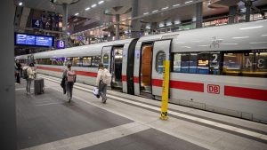 Peripeții pe Drumul Spre Berlin: O Călătorie Plină de Neașteptat