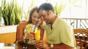Cocktailul Italian care Cucerește Vara: Rețeta Perfectă și Impactul său Cultural