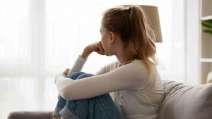 Misterul depresiei din mijlocul verii: Impactul anxietății provocate de soare și căldură asupra sănătății mintale