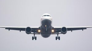 Profituri Record și Turbulențe Geopolitice: O Analiză Profundă a Transformărilor din Industria Aeronautică