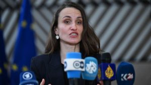România se alătură coaliției globale pentru Strâmtoarea Ormuz: Oana Țoiu și viitorul strategic al țării