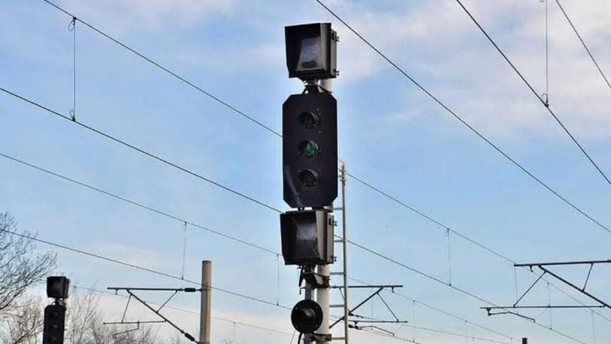 Investiții Strategice: CFR Semnează Contracte de 957 de Milioane de Lei pentru Automatizarea Regionalelor Cluj și Timișoara