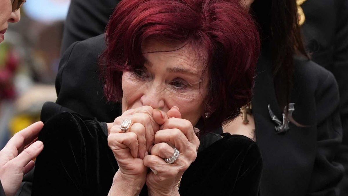 Sharon Osbourne Comemorează Moartea Lui Ozzy: Reflectarea Asupra Impactului Muzicii și Memoriei