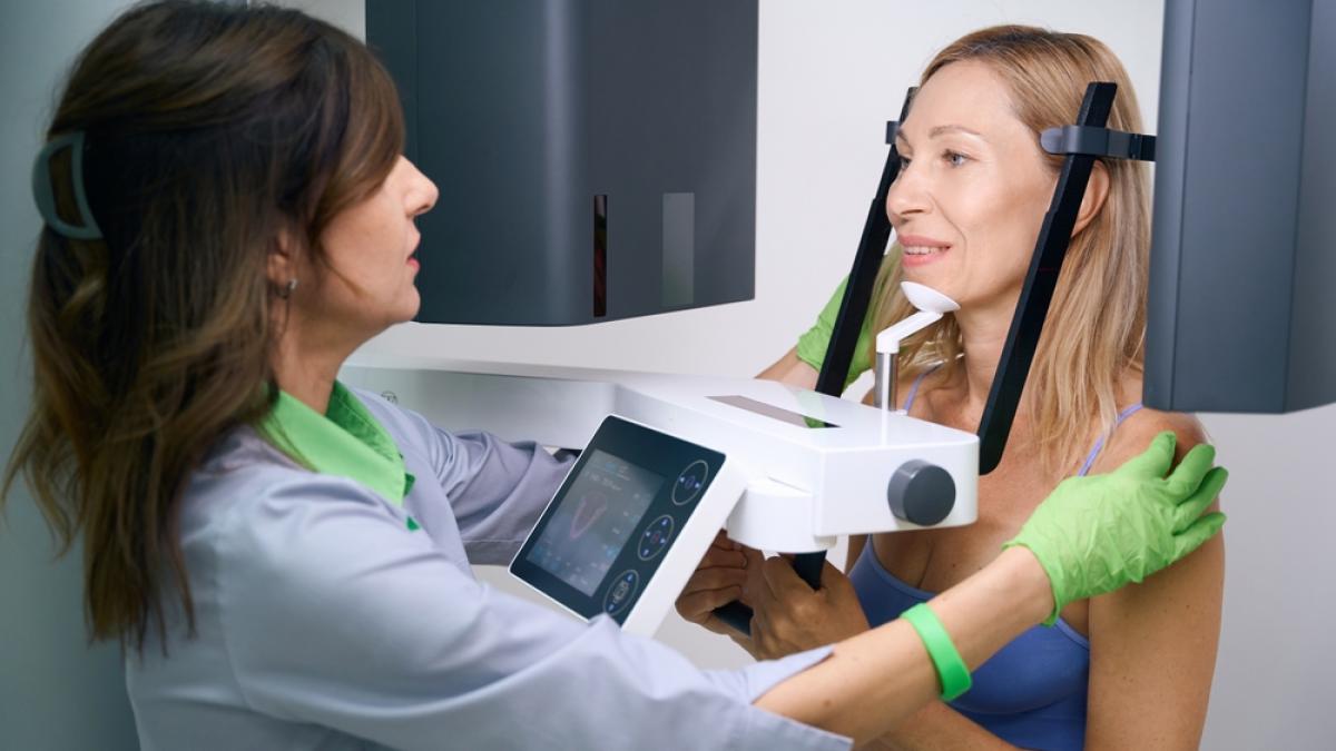 Radiologia dentară 3D: Importanța și necesitatea CBCT-ului în diagnosticarea modernă