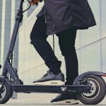 Regulile Trottinetelor Electrice: Ce Trebuie să Știi pentru o Utilizare Responsabilă