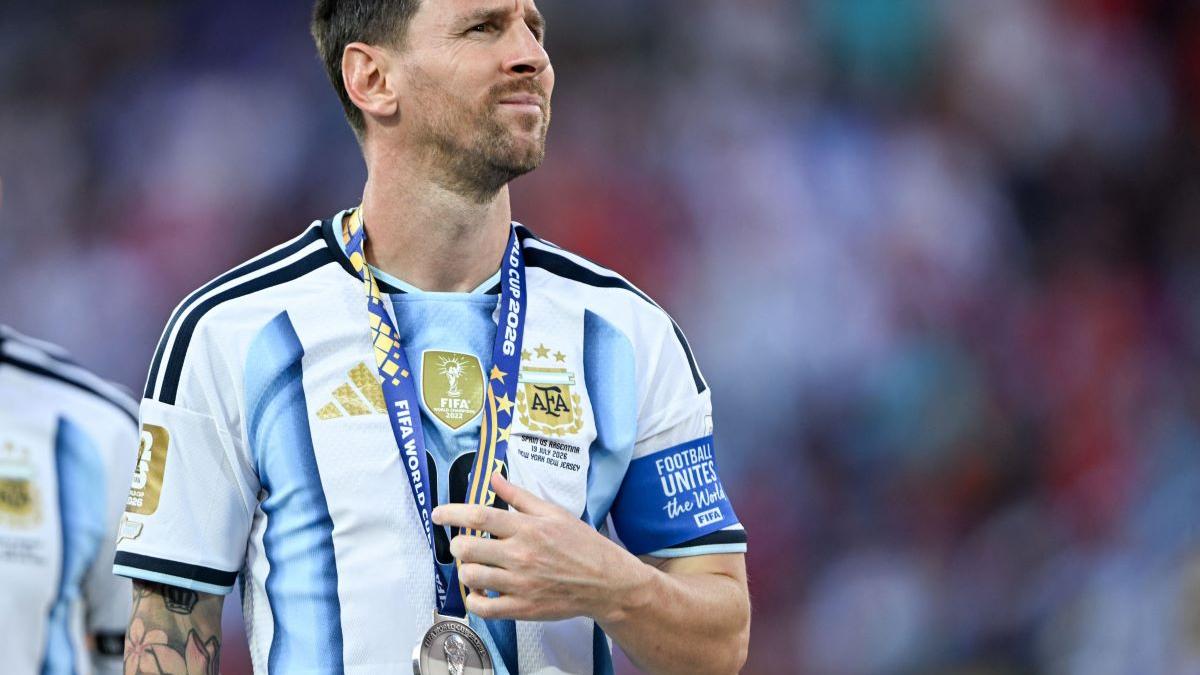 Povestea de Dragoste a lui Lionel Messi: O Relație Exemplară în Lumea Fotbalului